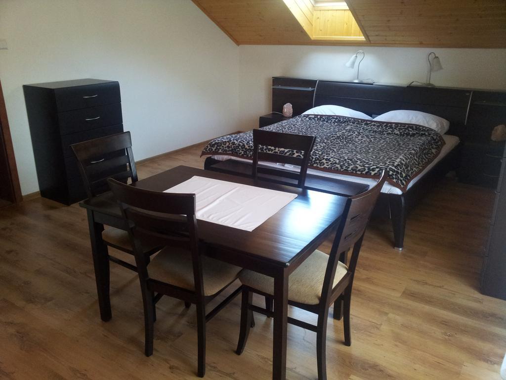 ויסלאו Belweder Apartamenty I Pokoje חדר תמונה